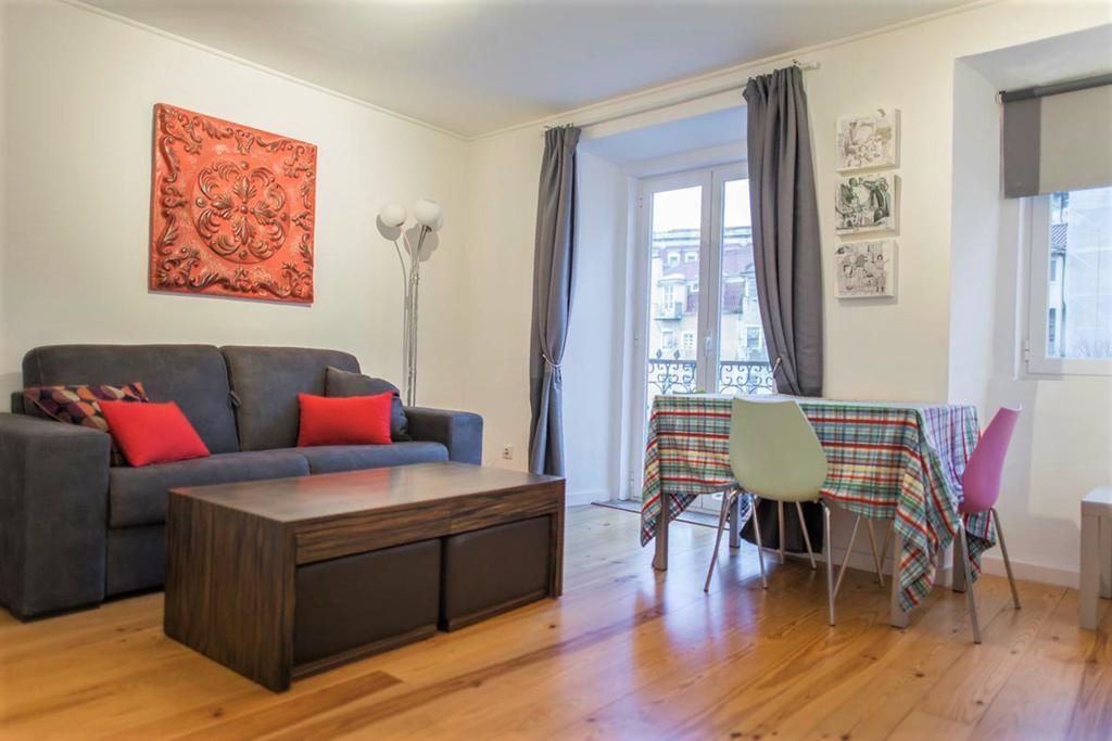 Apartamento Mártires da Pátria Lisboa Exterior foto